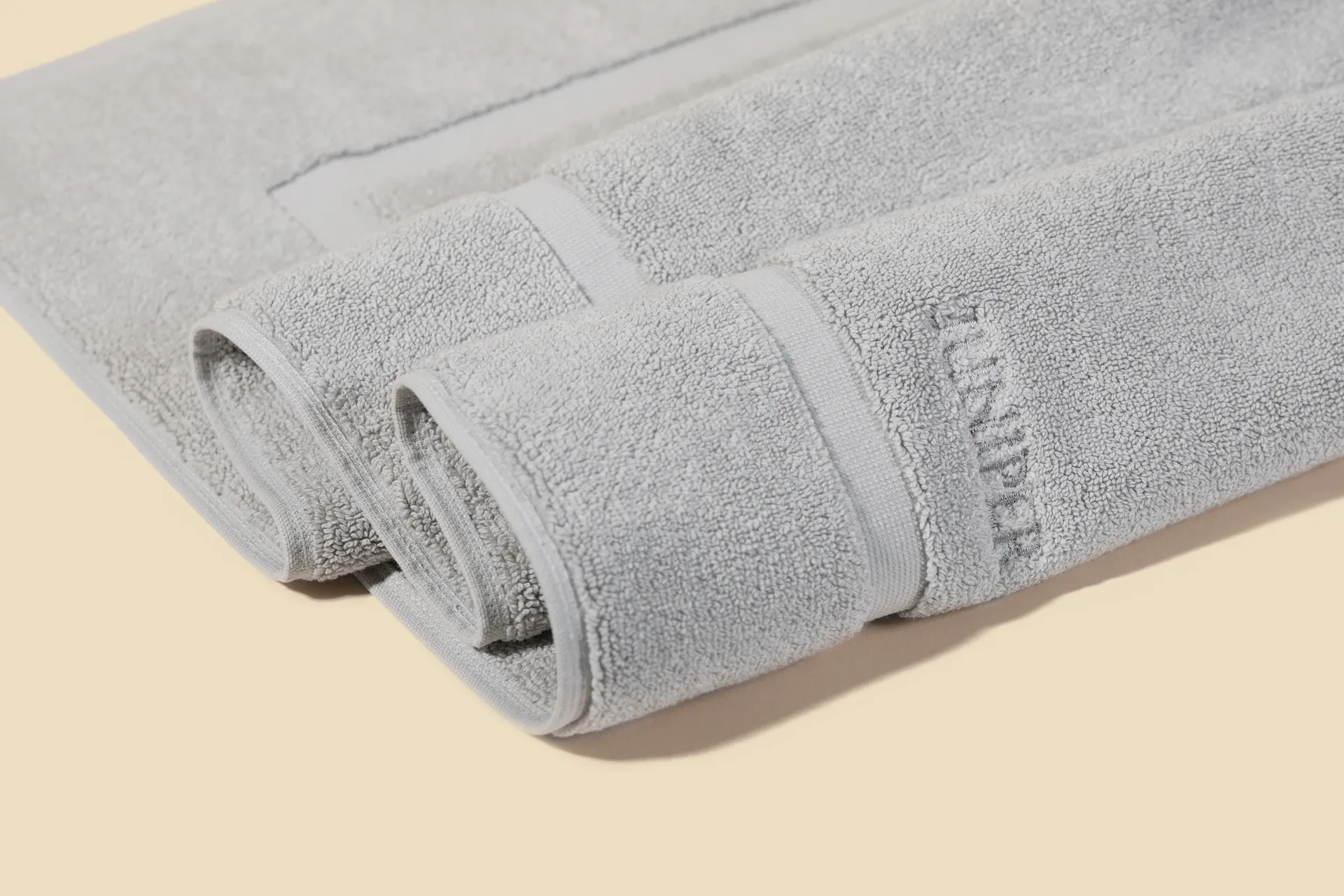 Juniper bath rug 50x80 cm, Stone Grey Juniper