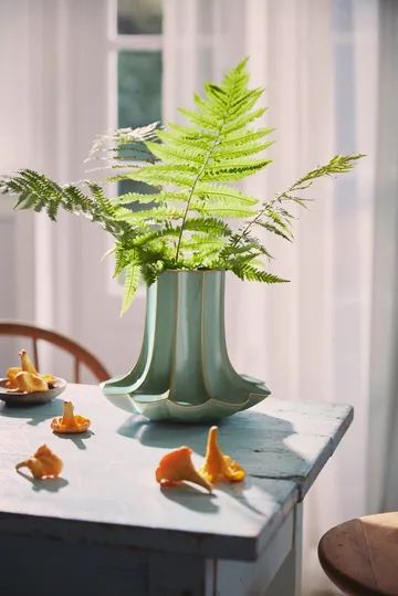 Chanterelle vase - Green, 20.5 cm - Kähler