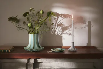 Chanterelle vase - Green, 20.5 cm - Kähler