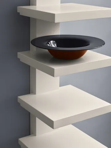 Pilaster wall shelf - Eggshell high gloss - Källemo