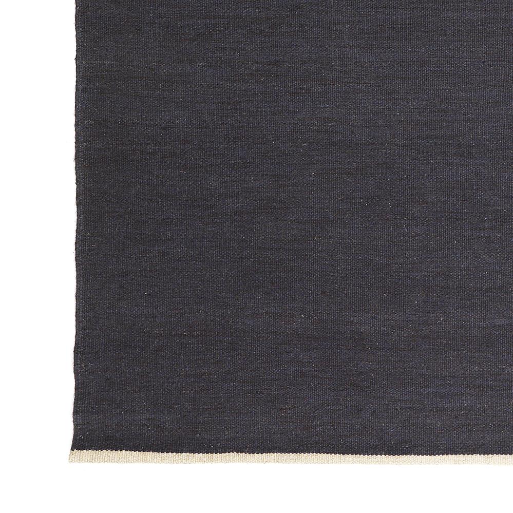 Allium hallway carpet 80 x 250 cm, Nearly black Kateha