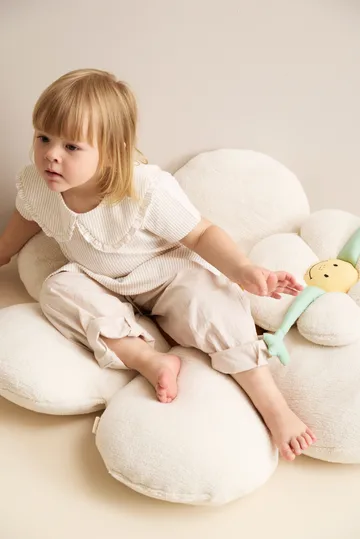 Flower floor cushion - Natural white, Ø100x15 cm - Kid's Concept