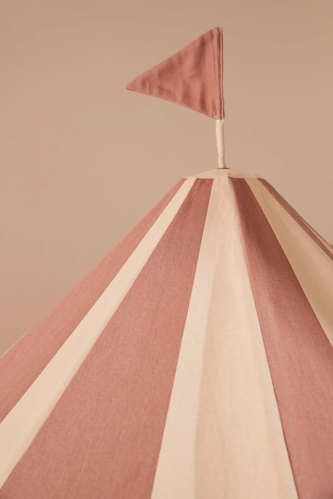 Kid's Base circus tent, Stripe brown Kid's Concept