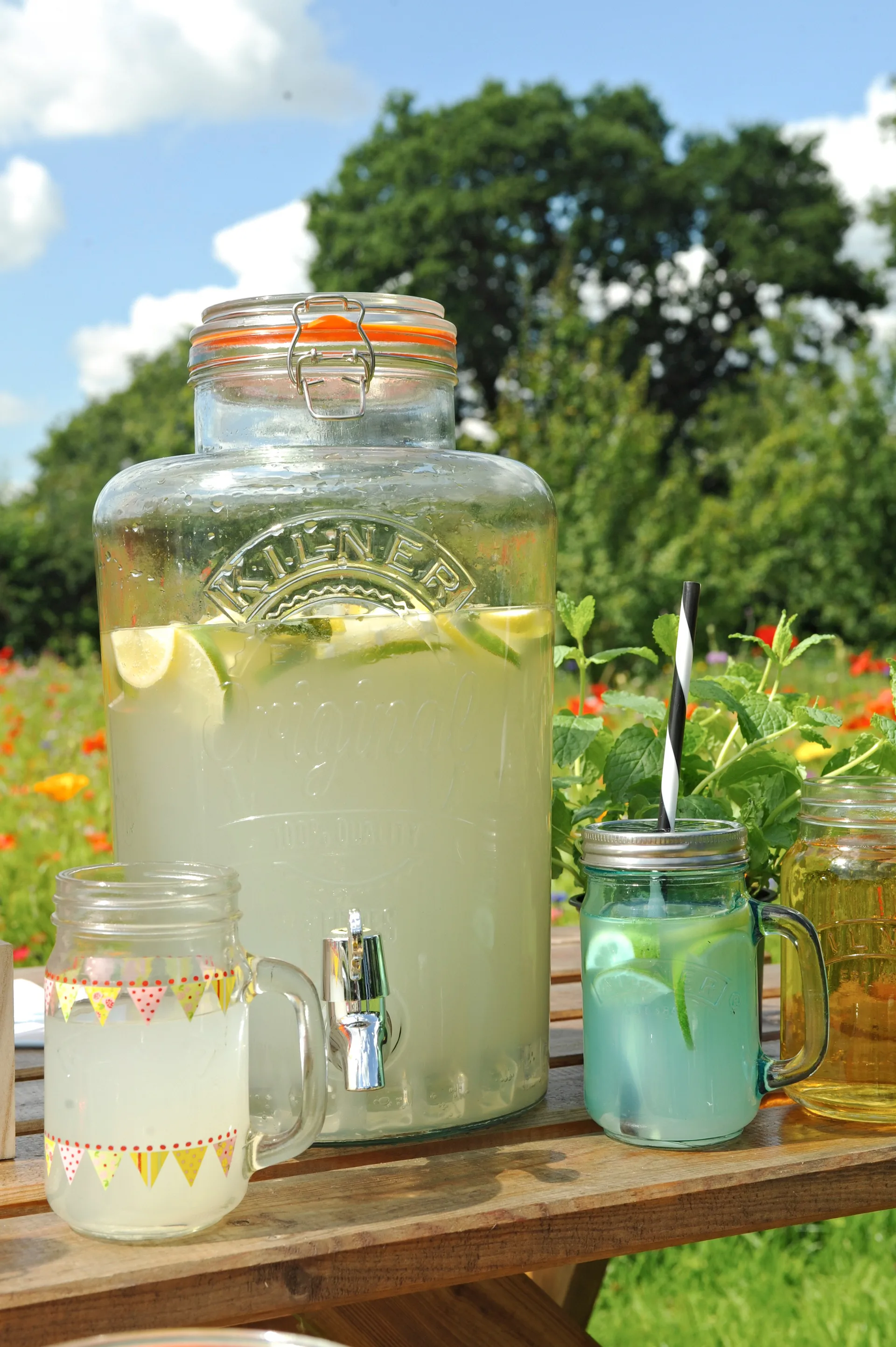 Kilner drinks dispenser with tap, Clear-stainless steel, 8 L Kilner