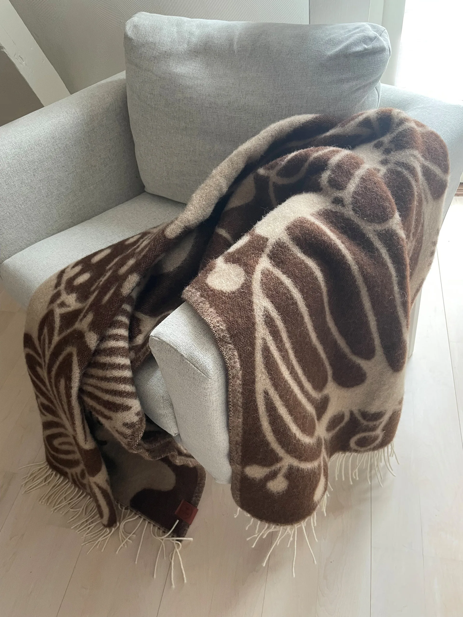 Blomranka wool throw, Brown-beige, 130x200 cm Klippan Yllefabrik