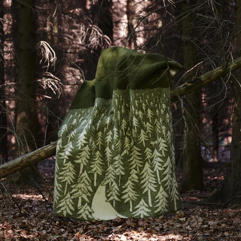 House in the Forest wool blanket, green Klippan Yllefabrik