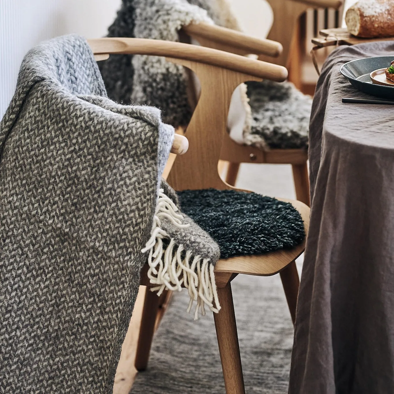 Polka wool throw, grey Klippan Yllefabrik