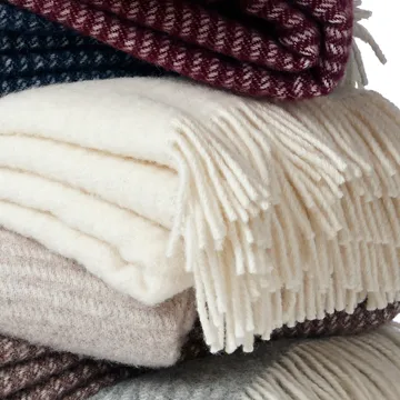 Ralph wool throw - ivory - Klippan Yllefabrik