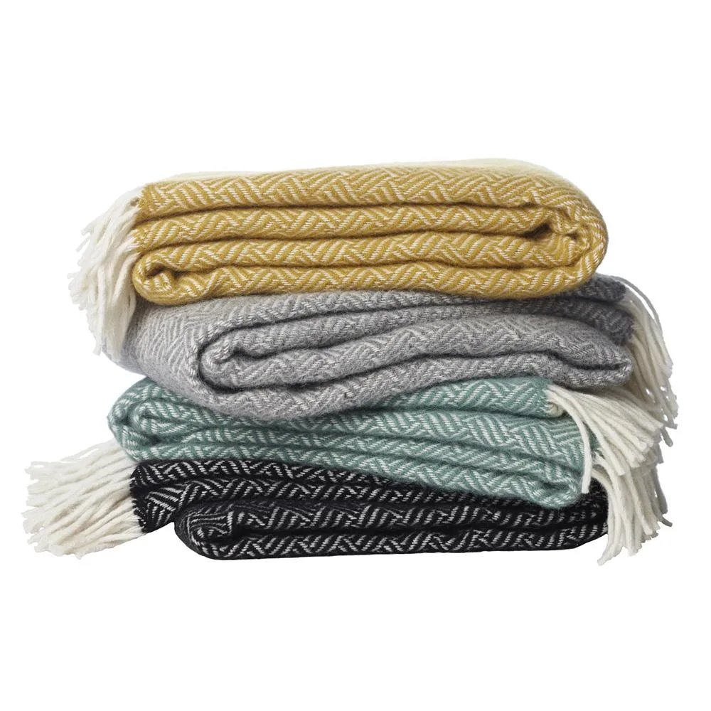 Samba wool throw, yellow Klippan Yllefabrik