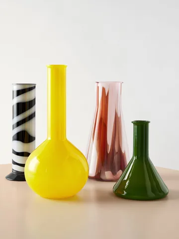 Lab measuring glass vase 18.5 cm - Green - Kosta Boda