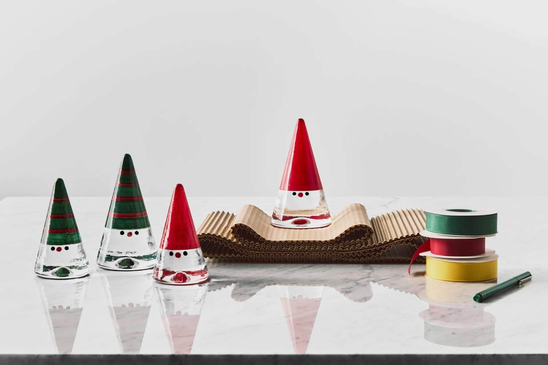 Noel gnome, Red, 11.5 cm Kosta Boda