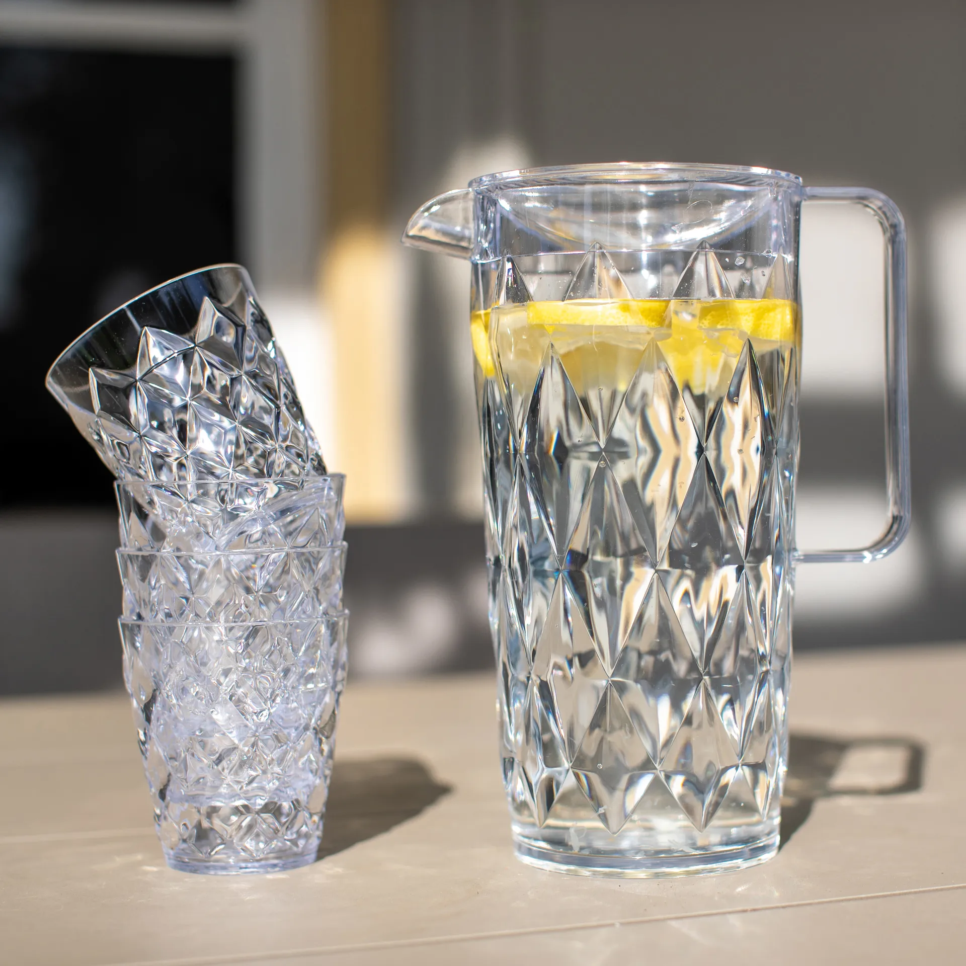 Crystal carafe incl 4 glasses, Crystal clear Koziol