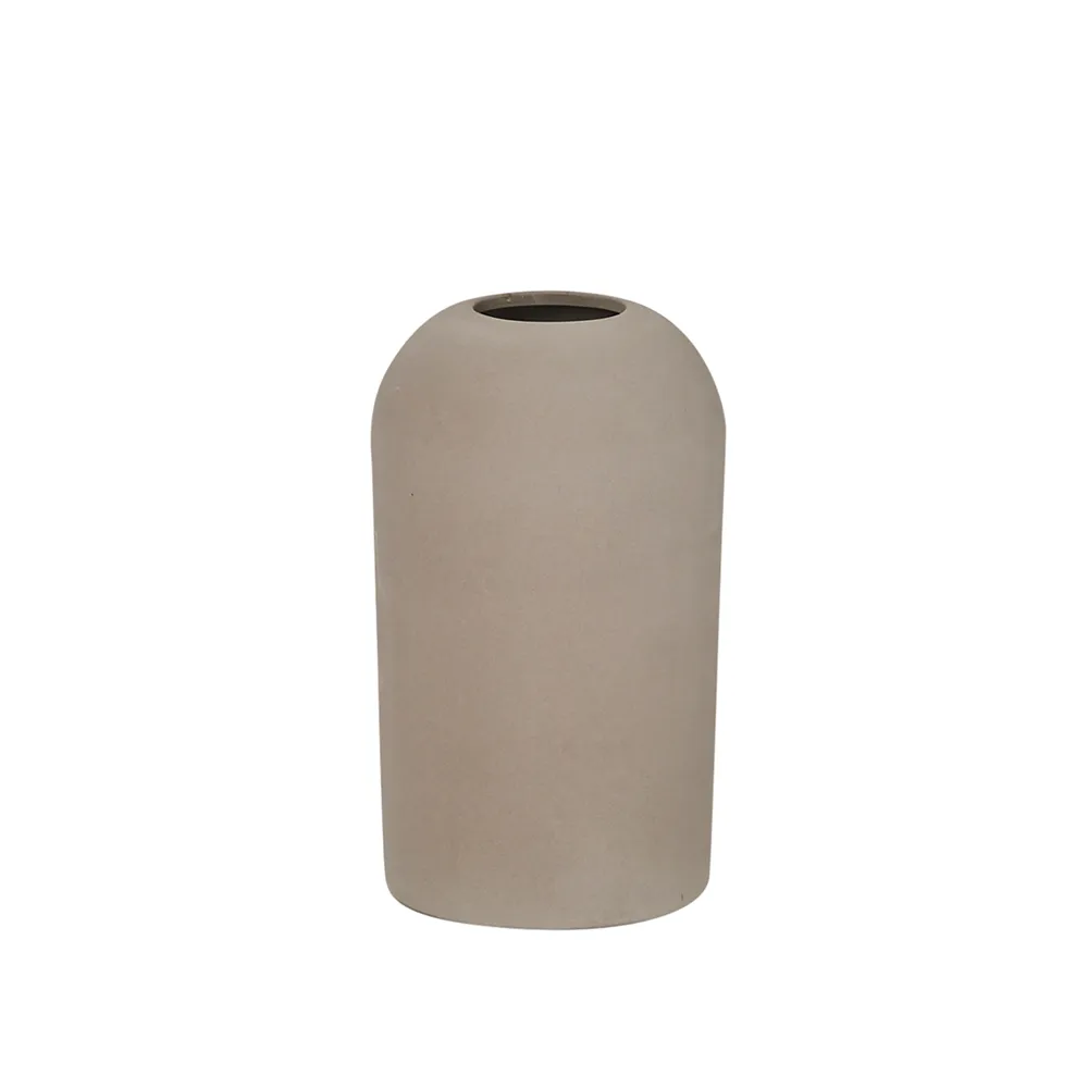 Dome vase, Grey engobe, medium Kristina Dam Studio
