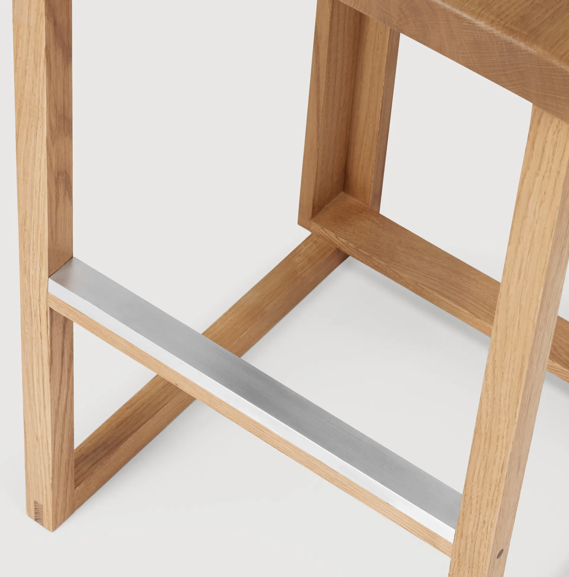 Outline bar stool 75 cm, Warm lacquered oak–brushed steel Kristina Dam Studio