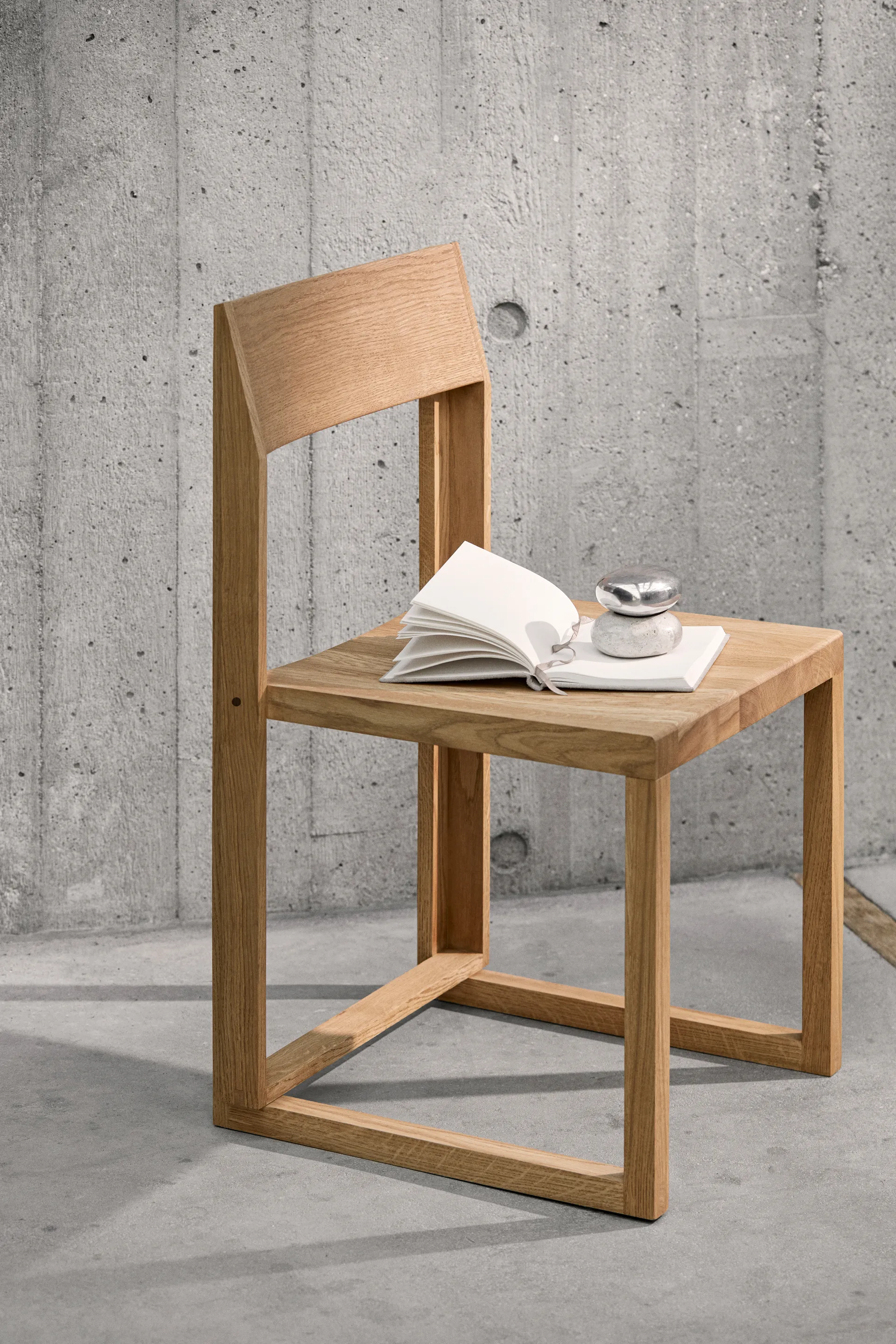 Outline chair, Warm lacquered oak-walnut Kristina Dam Studio