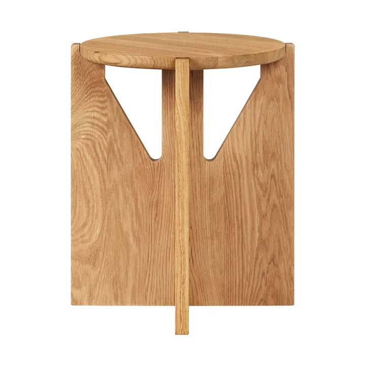 Simple stool Ø36 cm - Warm lacquered oak - Kristina Dam Studio