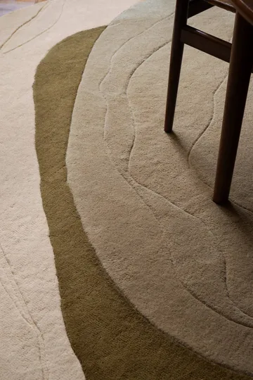 Erik Bratsberg Lozza wool rug - Olive, 230x300 cm - Layered