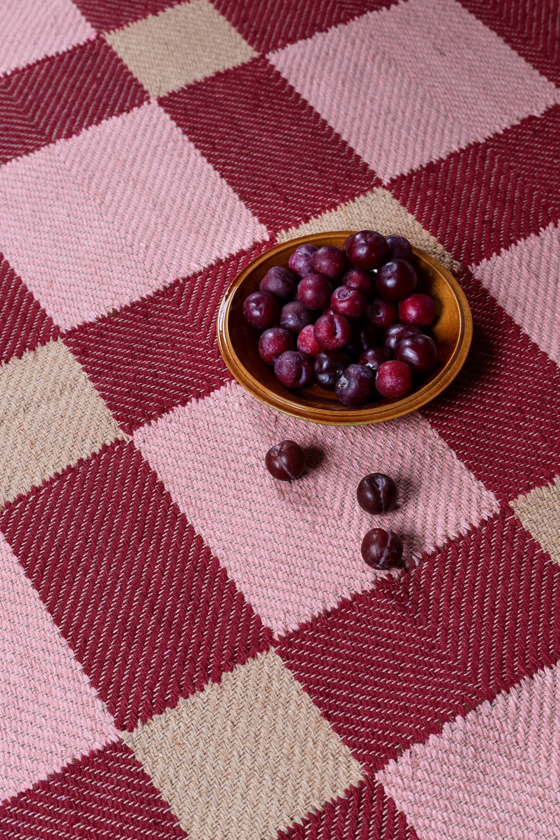 Evelina Kroon jute rug 180x270 cm, Plum punch Layered