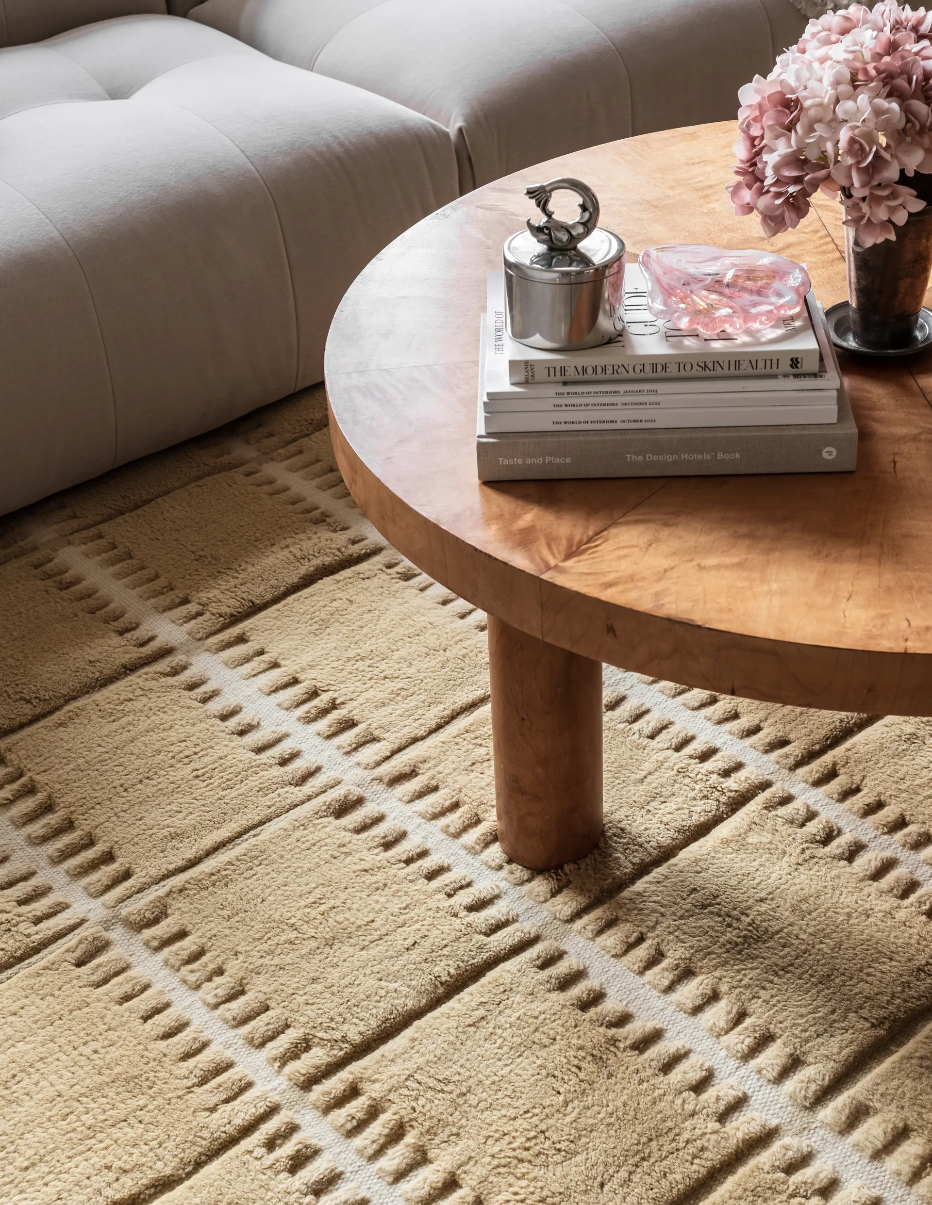 Lilly wool carpet, Mustard. 250x350 cm Layered