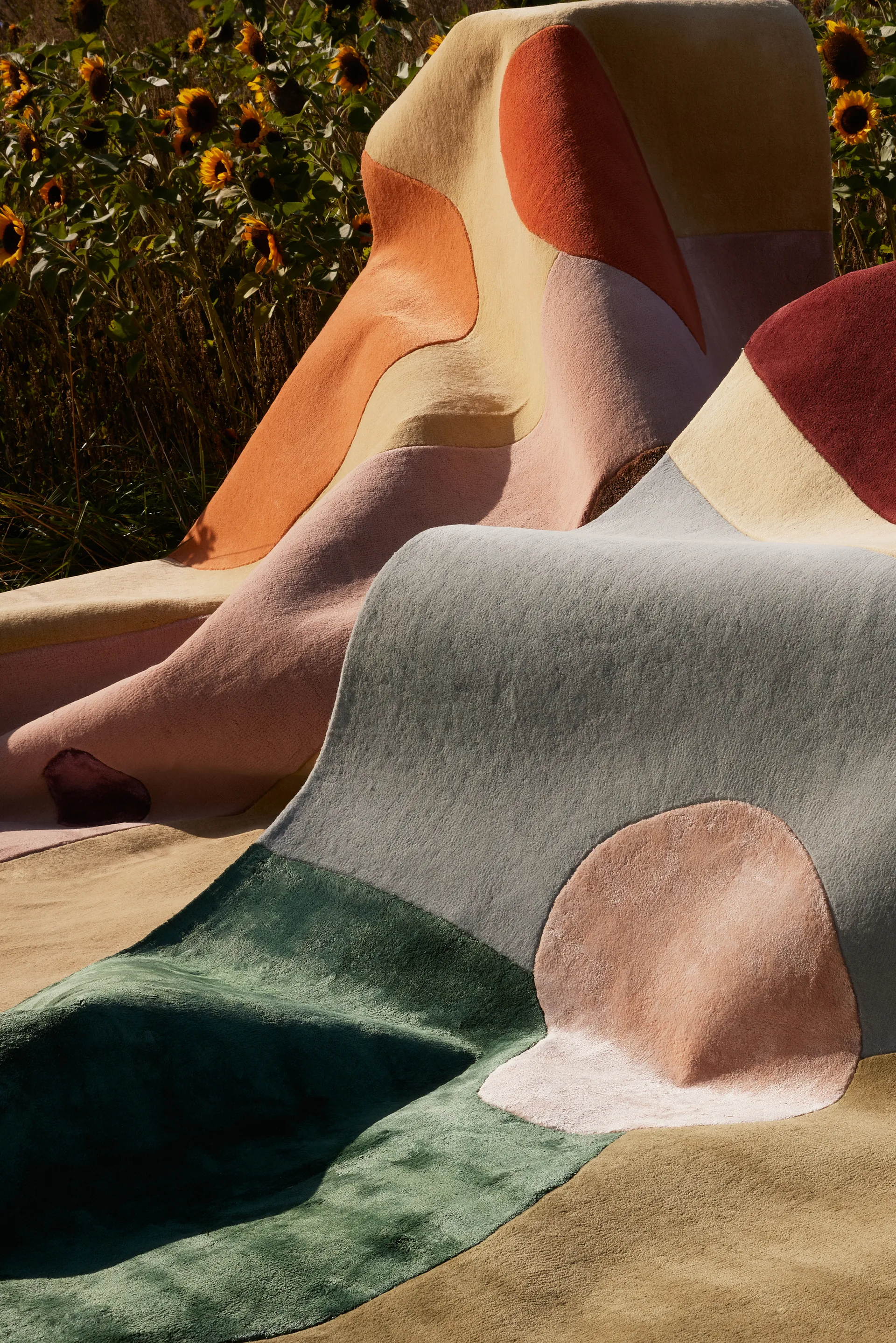 Magical Garden wool rug, 250x350 cm Layered