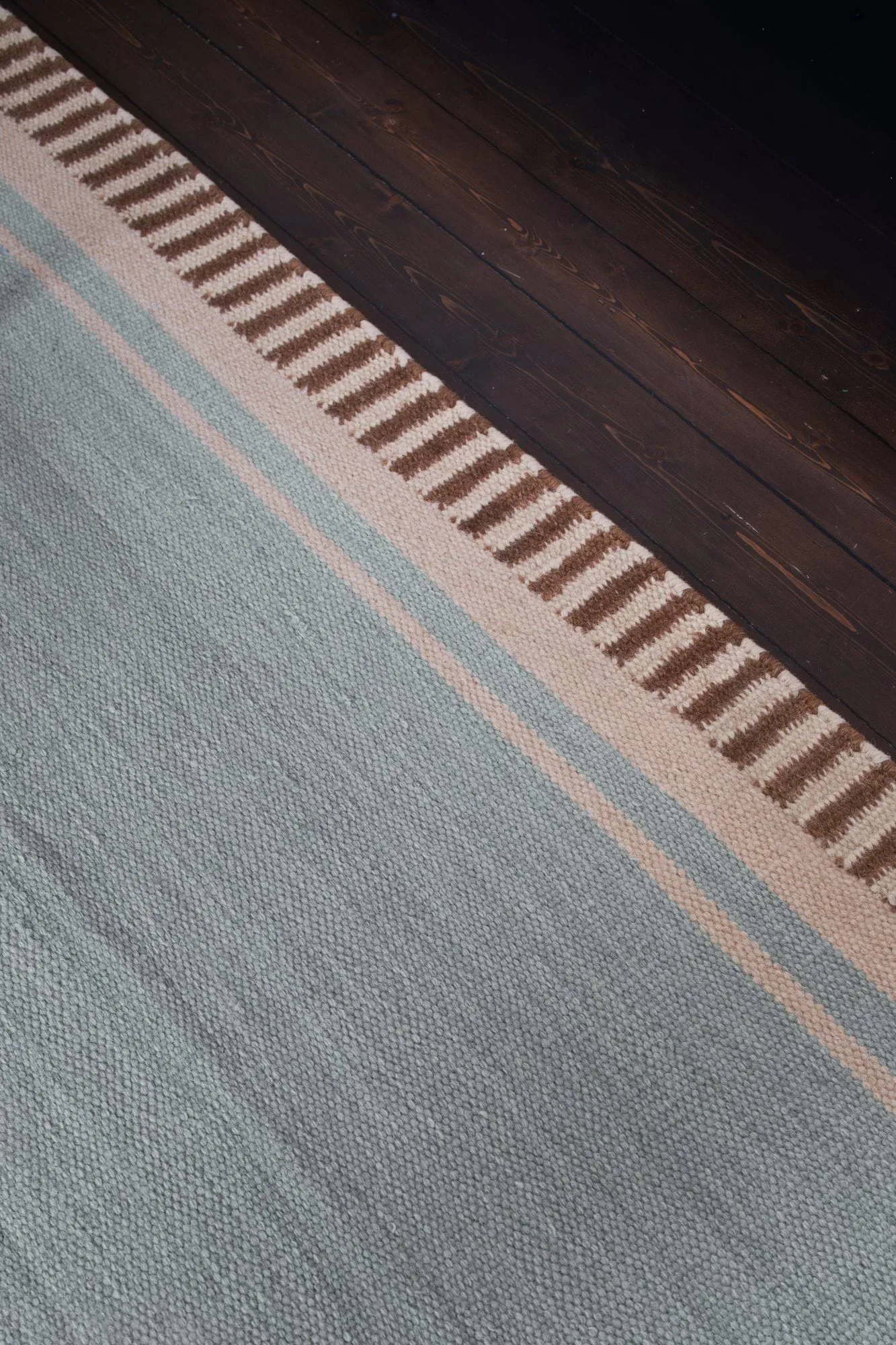 Röllakan Solid wool rug, Sky blue, 180x270 cm Layered