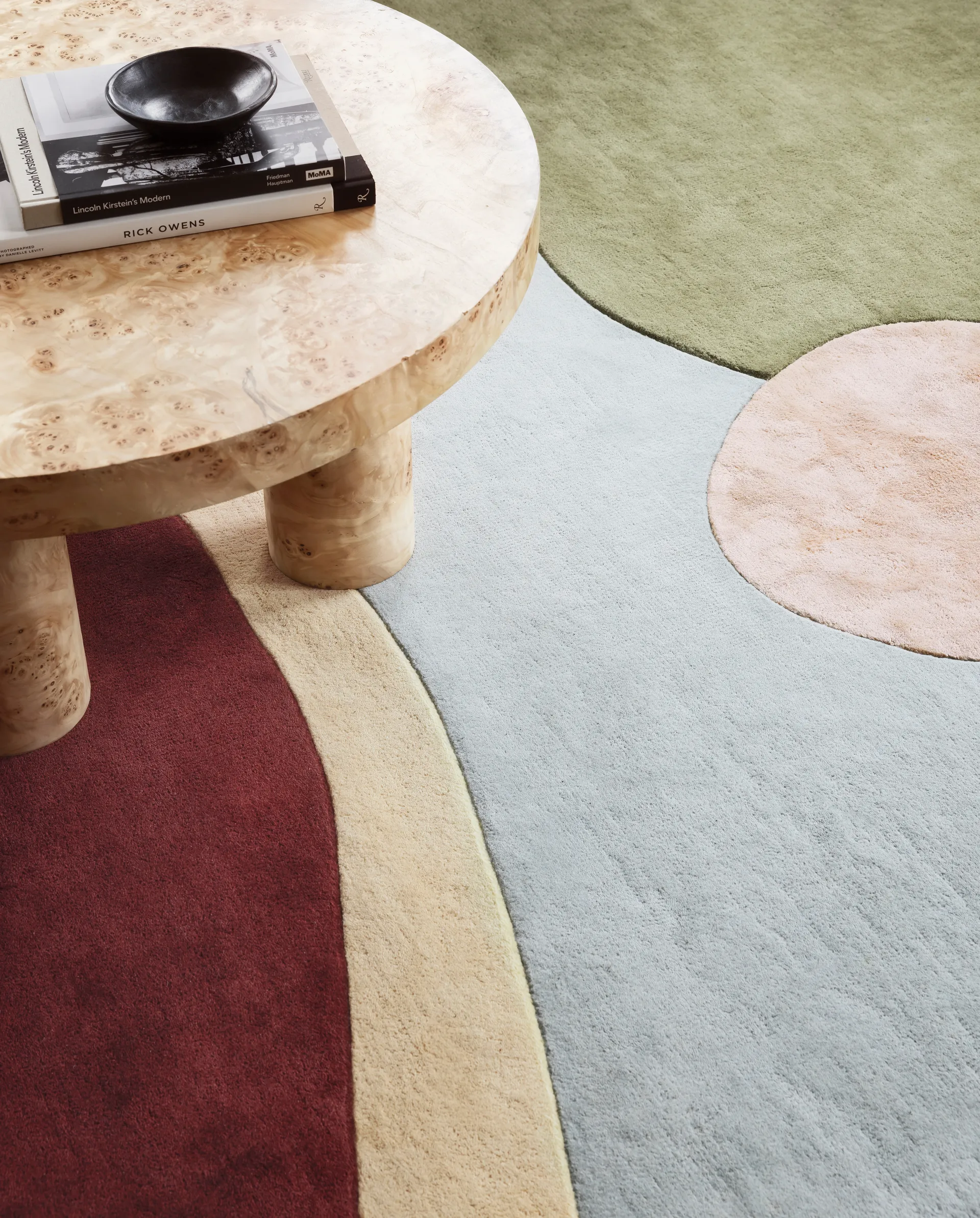 Sleeping Flower wool carpet, 250x350 cm Layered