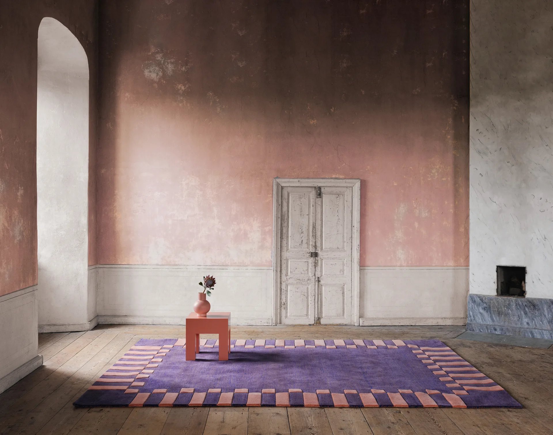 Teklan frame wool rug, Cobalt salmon, 250x350 cm Layered