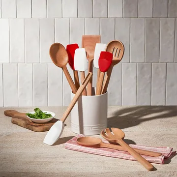 Le Creuset Signature spoon spatula - Cerise, narrow - Le Creuset