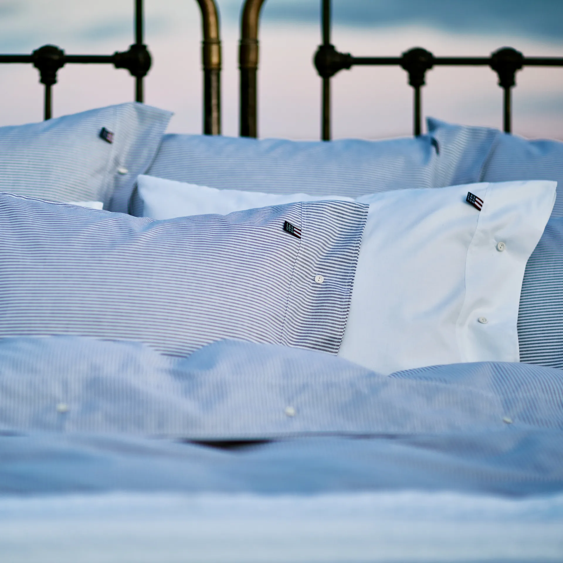 Icons Pin Point pillowcase 50x60 cm, white Lexington