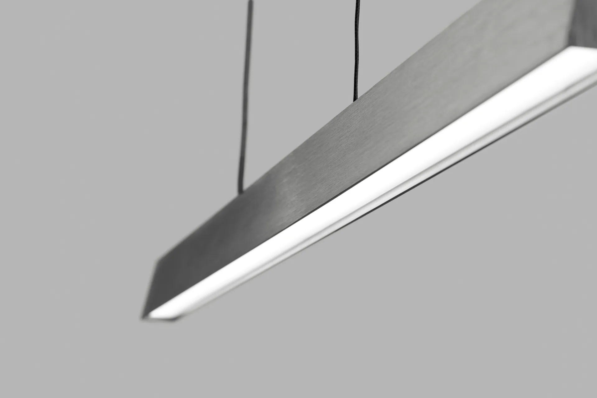 Edge Linear S1500 pendant switch tune, Titanium Light-Point