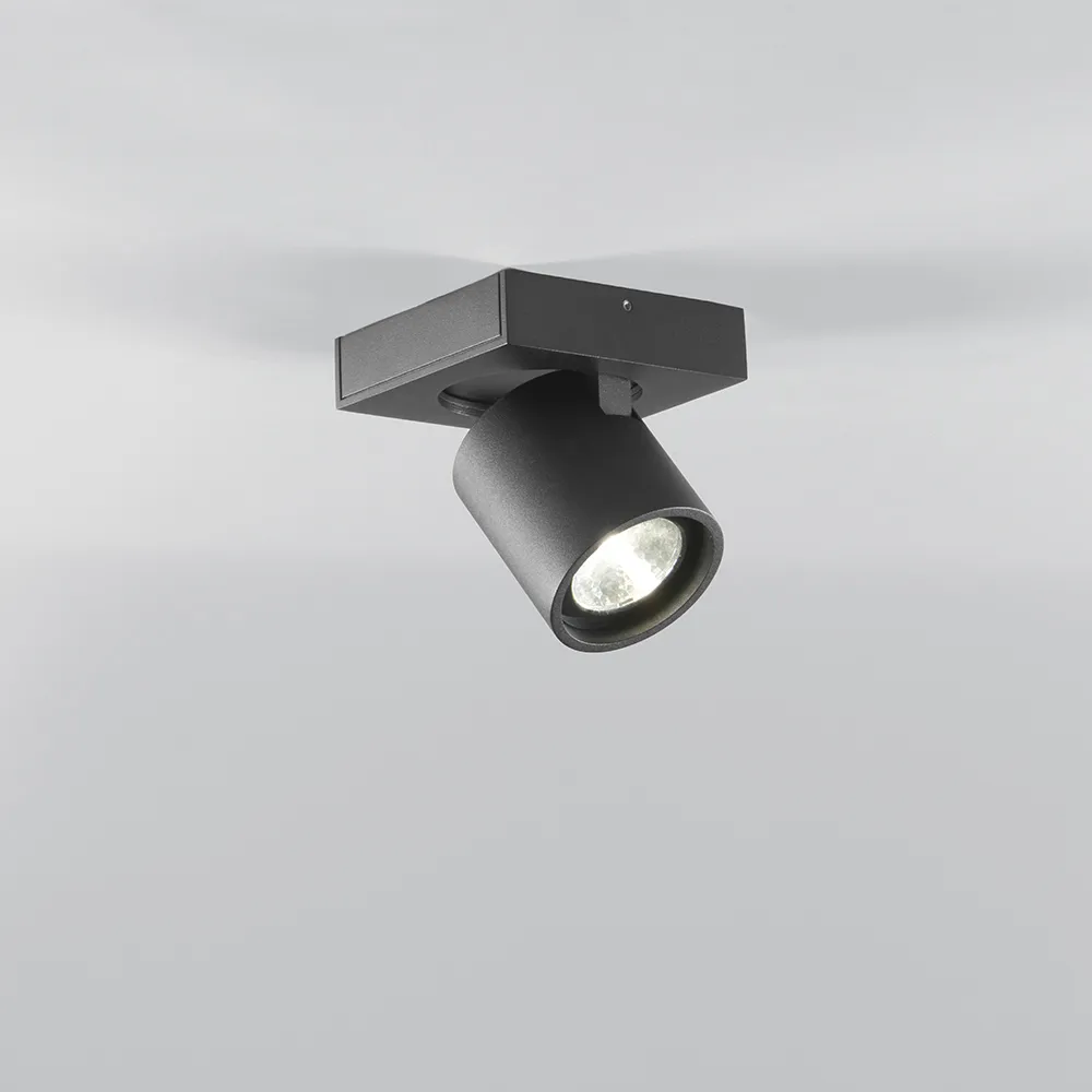 Focus Mini 1 wall and ceiling lamp, Black, 3000 kelvin Light-Point