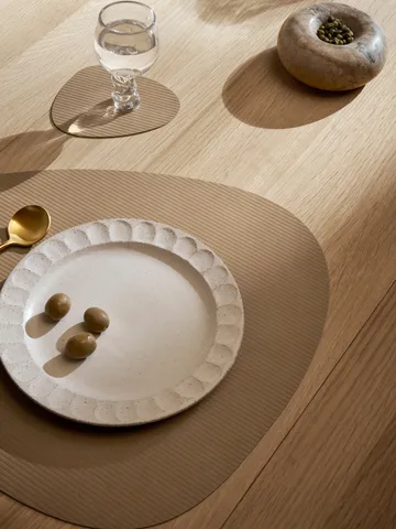 Corduroy coaster curve - Nougat - LIND DNA