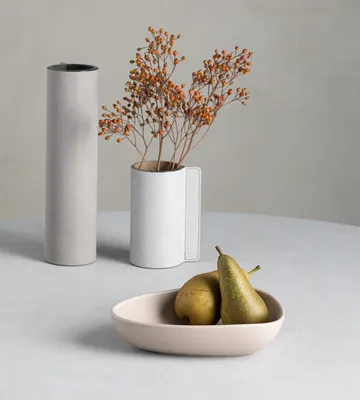 Curve Stoneware deep plate 19x22 cm - Sand - LIND DNA