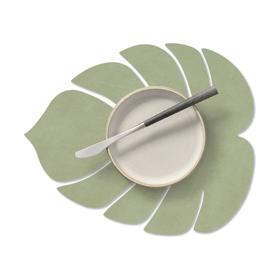 Monstera Leaf Nupo placemat S, Olive green LIND DNA