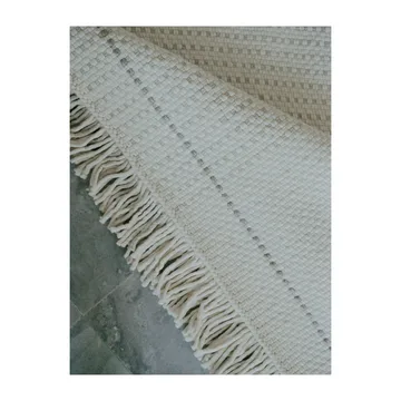 Awakened Mind wool carpet 140x200 cm - White - Linie Design