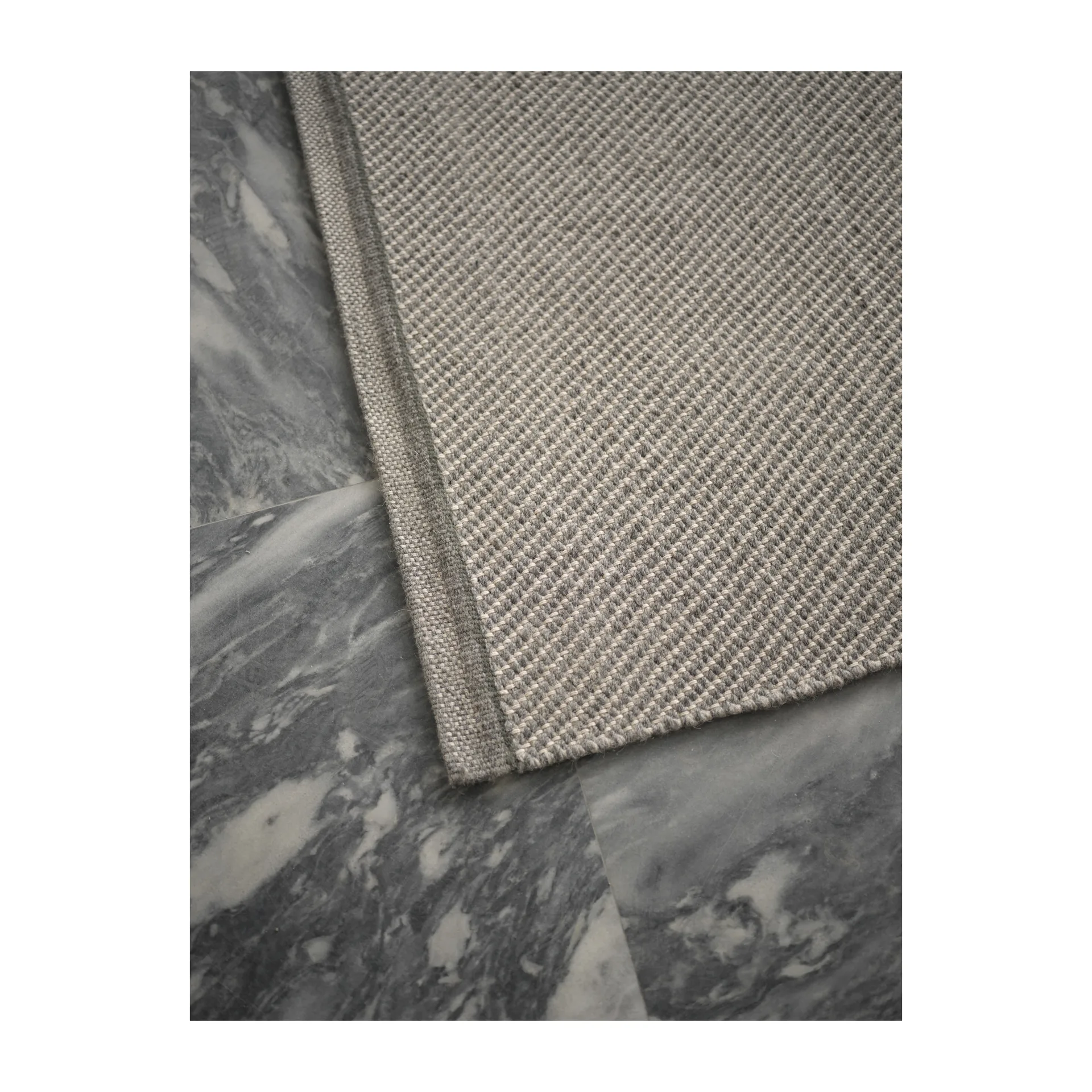 Dawn Light wool carpet 250x350 cm, Grey-moss Linie Design