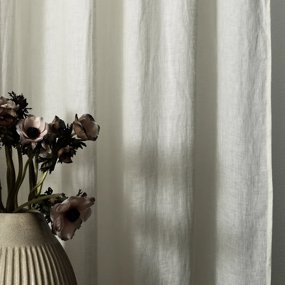 Intermezzo curtain, Creamy beige Linum
