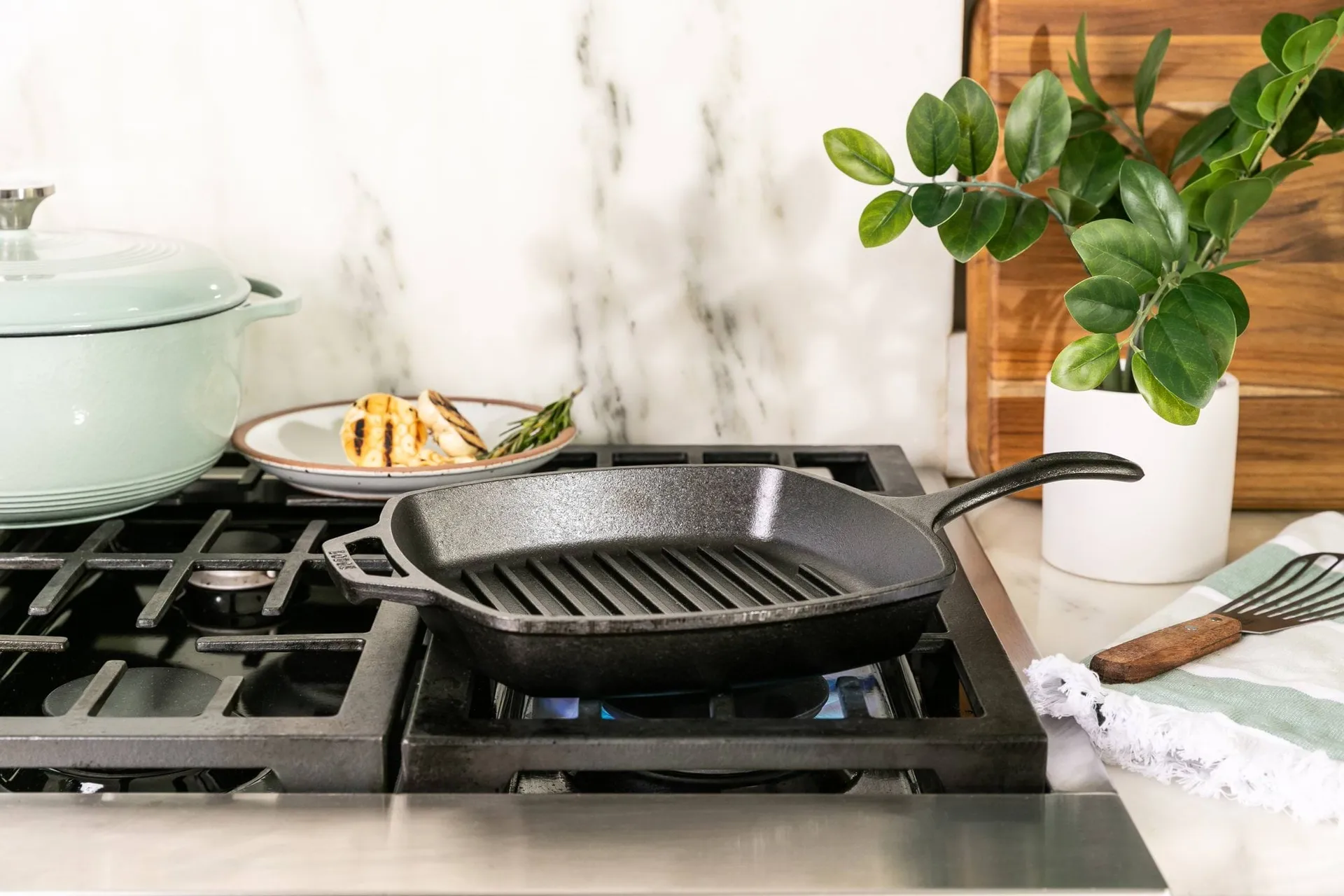 Classic collection frying pan, Square Lodge