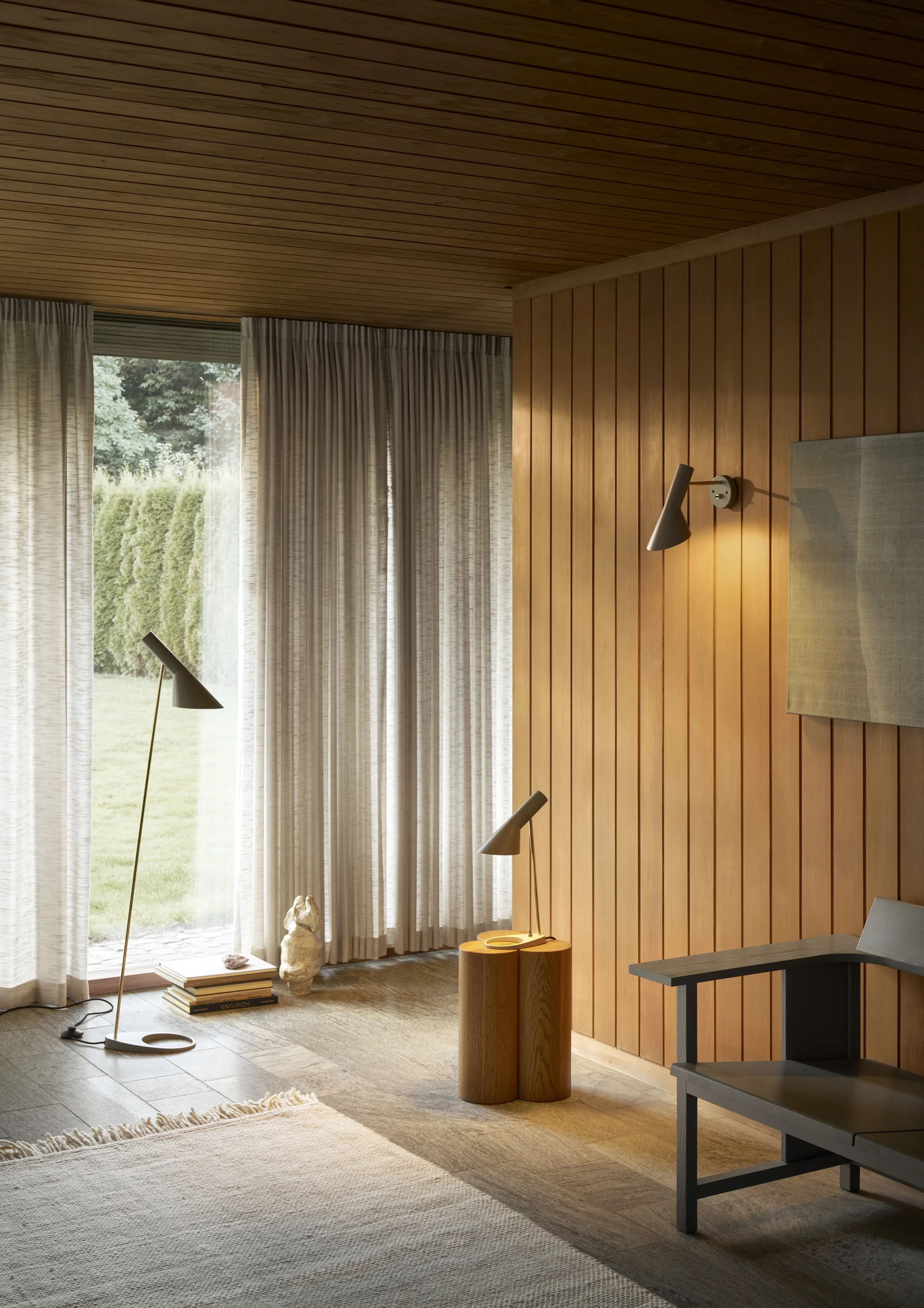 AJ floor lamp, Brass-warm grey Louis Poulsen