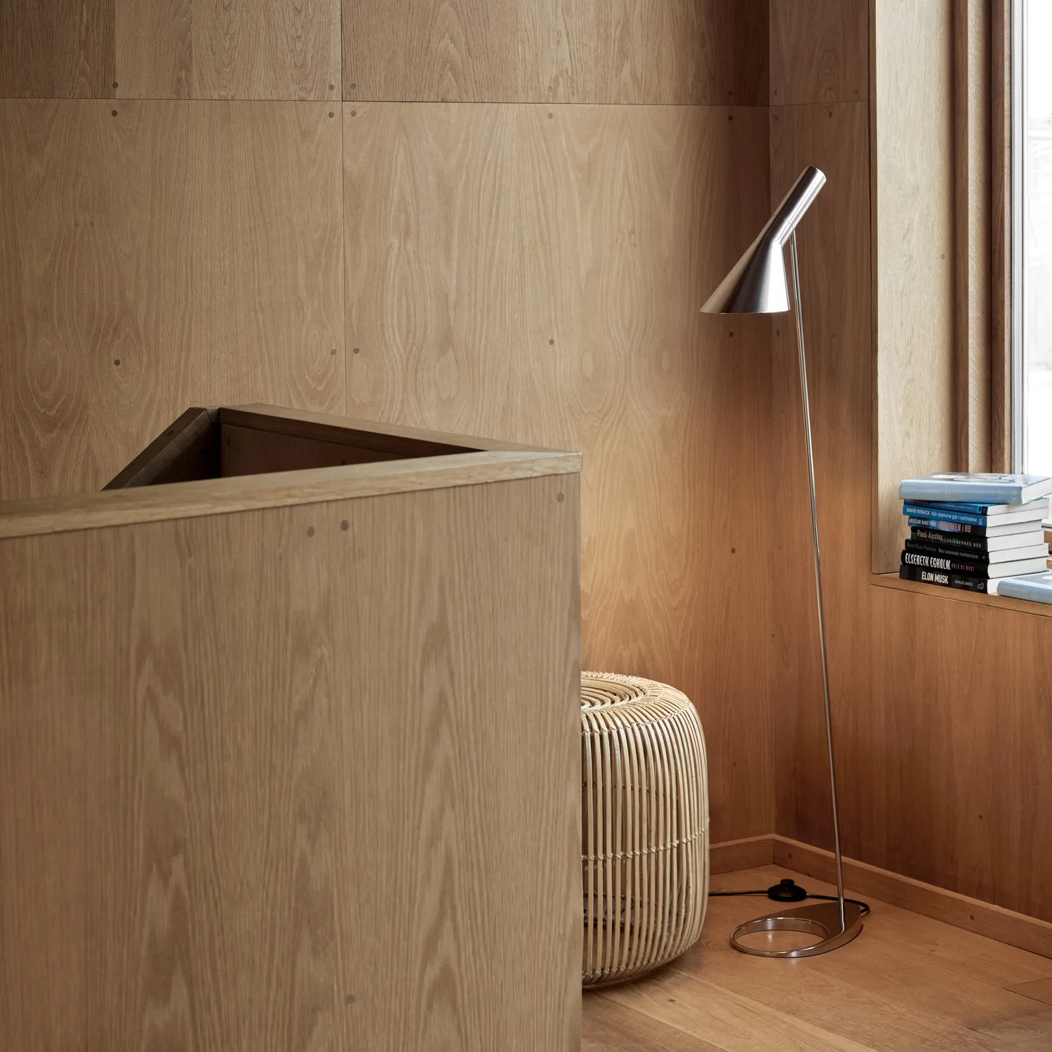 AJ floor lamp, Polished stainless steel Louis Poulsen