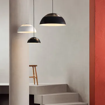 AJ Royal pendant lamp 2700K Ø25 cm - White - Louis Poulsen
