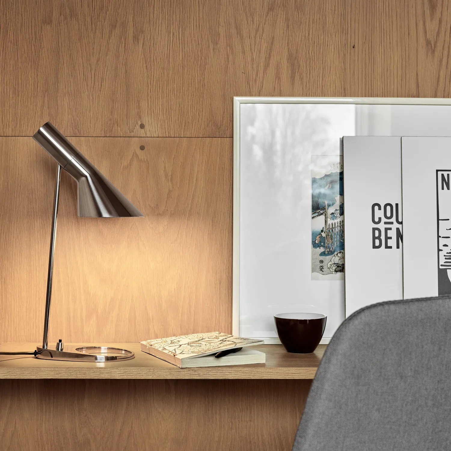 AJ table lamp, Polished stainless steel Louis Poulsen