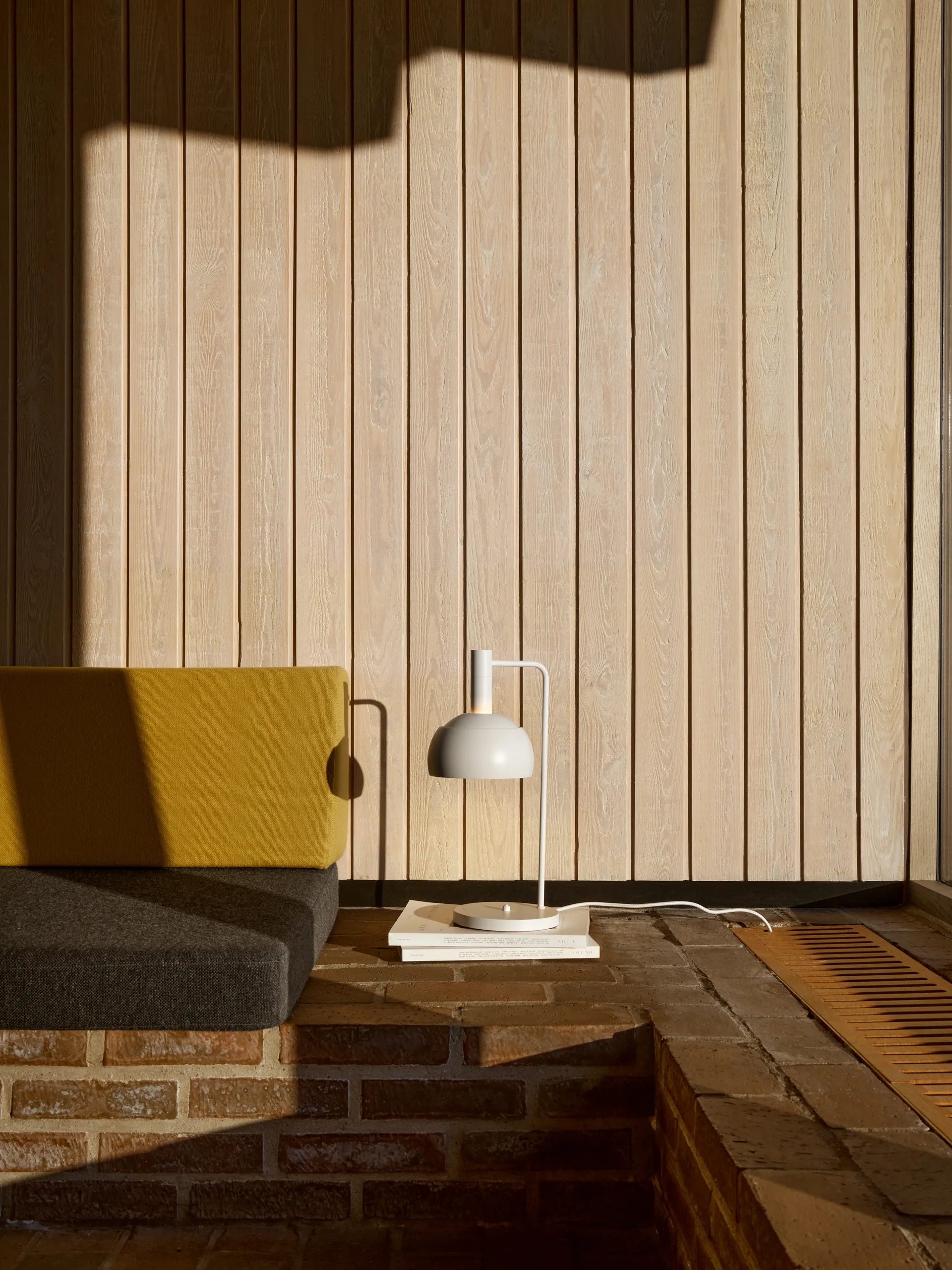 FJ Elements table lamp Ø17,5 cm, White Louis Poulsen