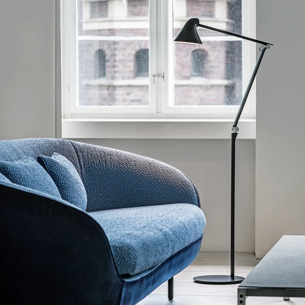 NJP floor lamp, White, LED, 3000k Louis Poulsen