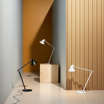 NJP table lamp - Black - Louis Poulsen