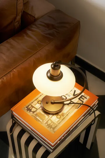 PH 2/2 Luna table lamp - Aged brass-opal glass - Louis Poulsen