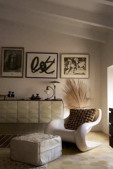 PH 3/2 Luna table lamp - Aged brass-opal glass - Louis Poulsen