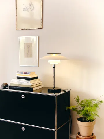 PH 80 table lamp - White opal, chrome-plated - Louis Poulsen