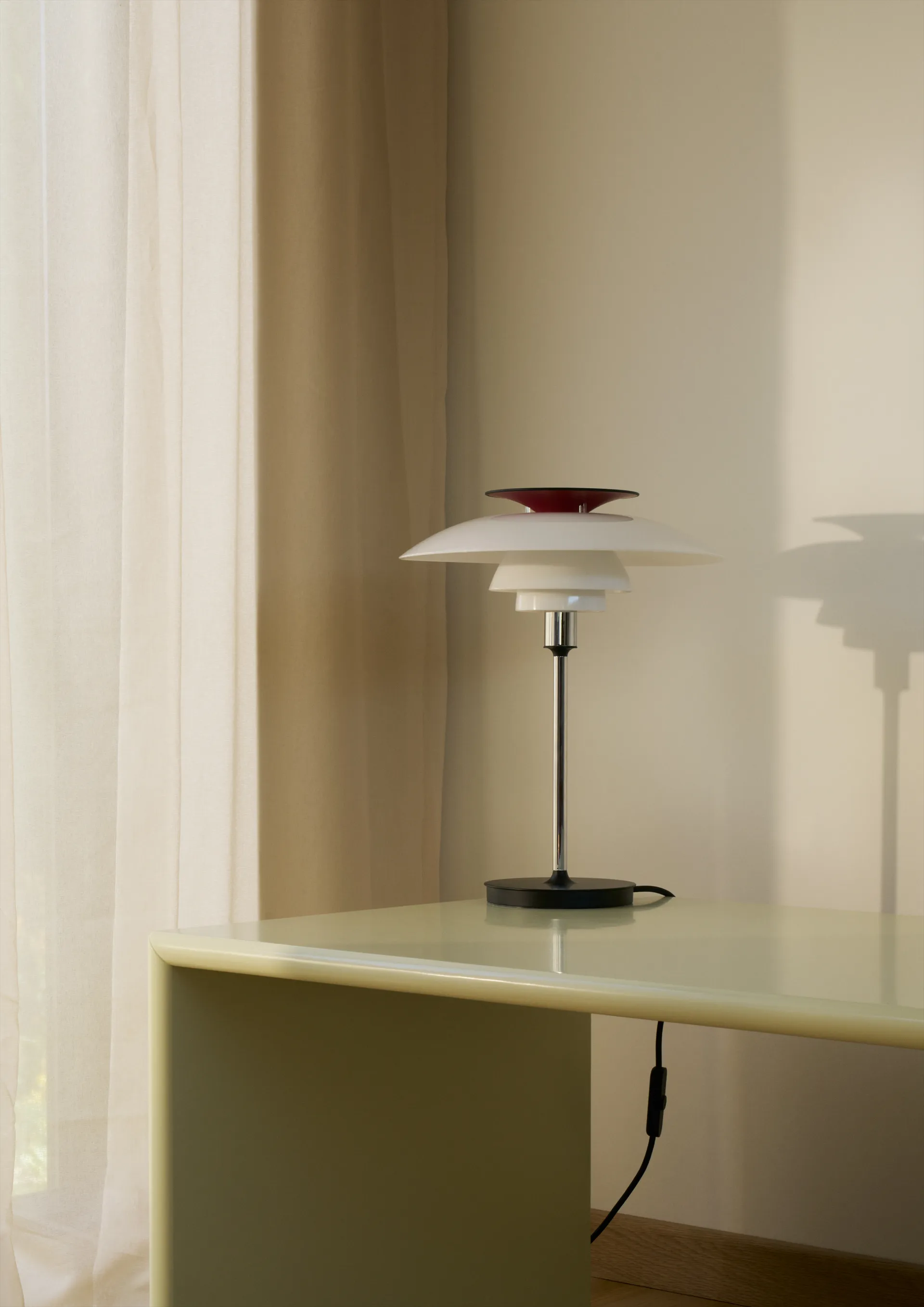 PH 80 table lamp, White opal, chrome-plated Louis Poulsen