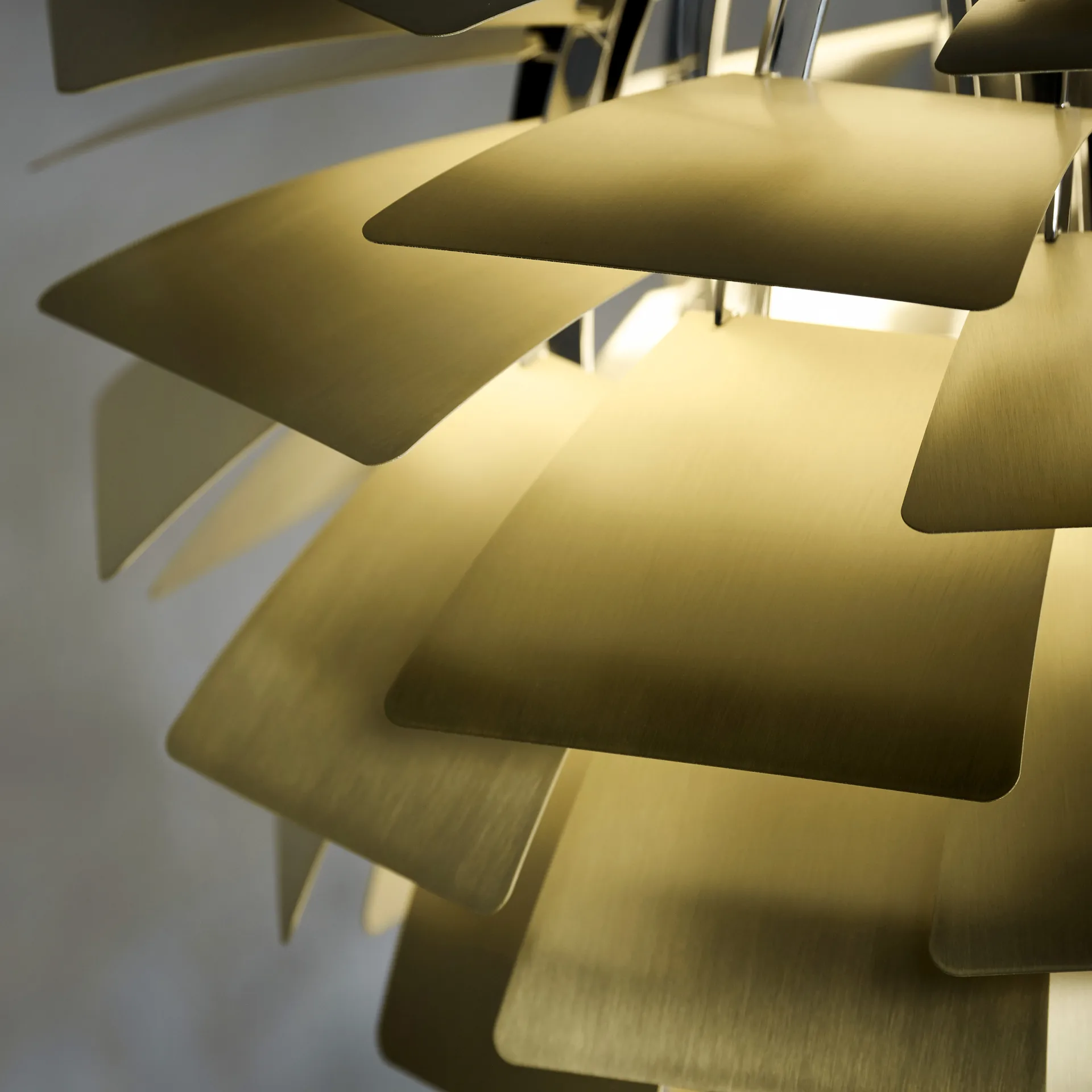 PH Artichoke pendant lamp Ø60 cm, Brass Louis Poulsen